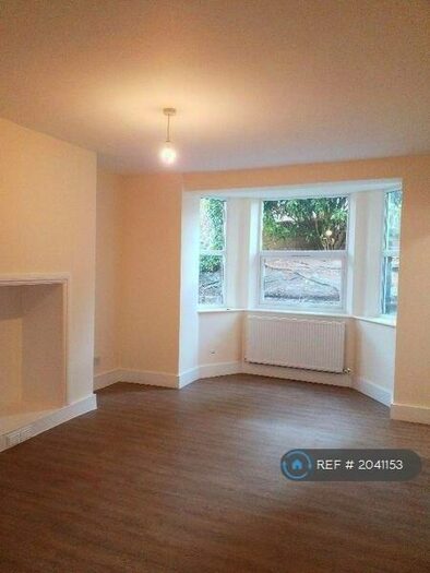 2 Bedroom Flat To Rent In Fortess Road, London, NW5