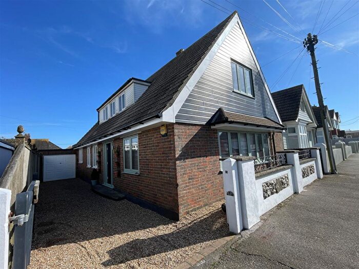 5 Bedroom Detached Bungalow For Sale In Seaville Drive, Pevensey Bay, Pevensey, BN24