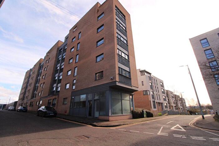 1 Bedroom Flat To Rent In Bell Street, Glasgow, G4