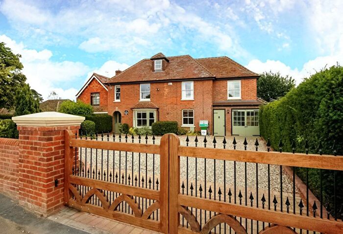 6 Bedroom Semi-Detached House To Rent In Faringdon Road, Southmoor, OX13
