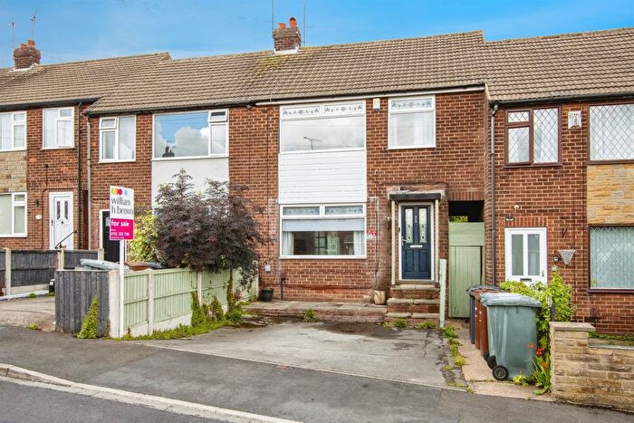 3 Bedroom Terraced House For Sale In Bantam Close, Morley, Leeds, LS27