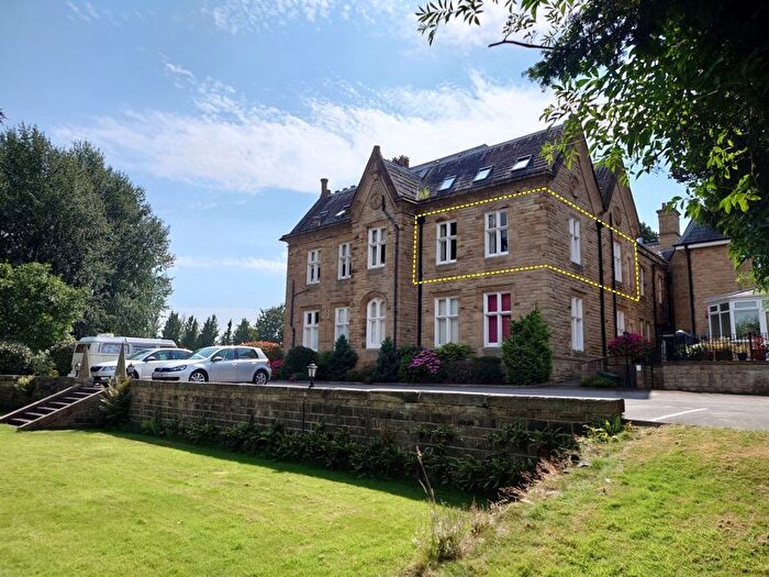 2 Bedroom Flat To Rent In Walton Lane, Sandal, Wakefield, WF2