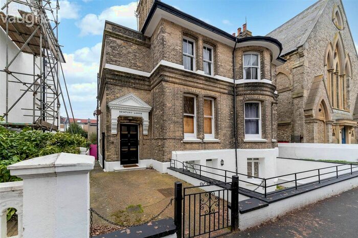 1 Bedroom Flat To Rent In Ventnor Villas, Hove, East Sussex, BN3