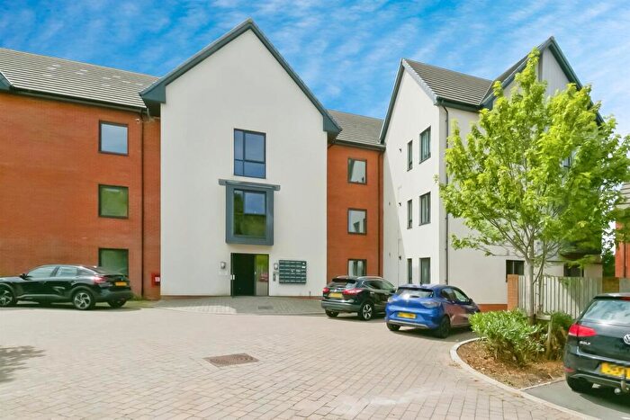 2 Bedroom Flat For Sale In Heol Finch, Barry, CF62