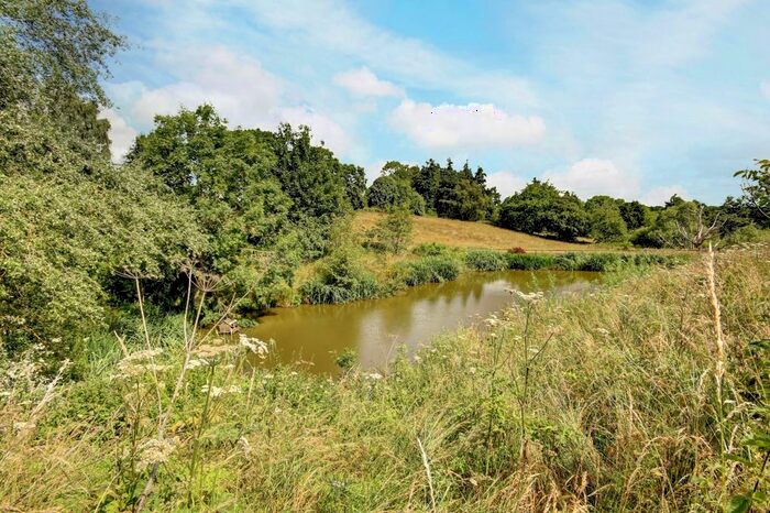 2 Bedroom Bungalow To Rent In Cods Hill, Beenham, Reading, RG7