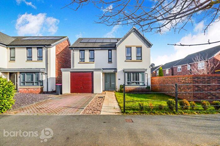 4 Bedroom Detached House For Sale In Waverley Walk, Rotherham, S60