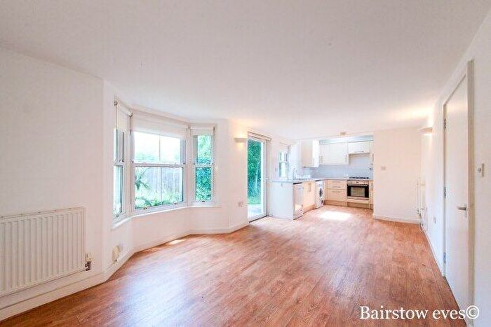 2 Bedroom Flat To Rent In Addison Road, London, E17