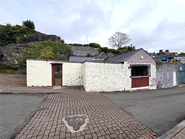 Property For Sale In Commons Road, Pembroke, Pembrokeshire, SA71