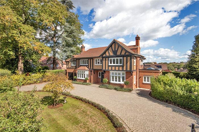 6 Bedroom Detached House For Sale In Kippington Road, Sevenoaks, Kent, TN13