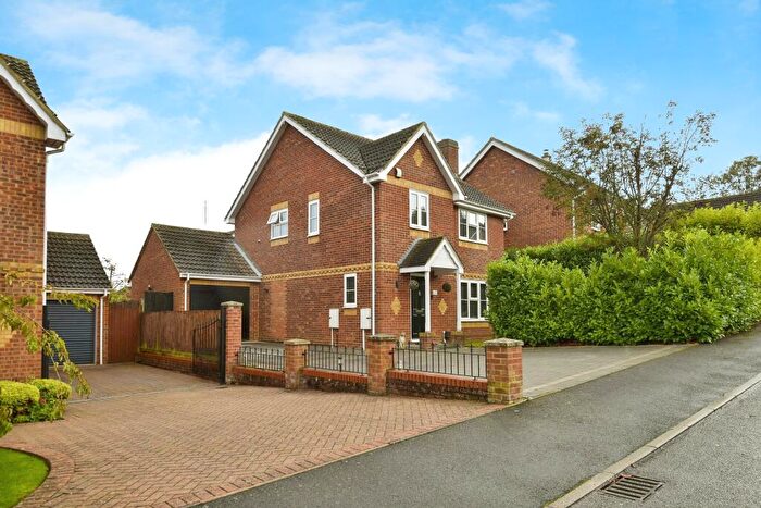 4 Bedroom Detached House For Sale In Merryfields, Rochester, ME2