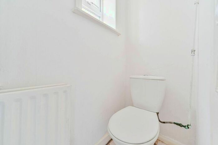 3 Bedroom Semi-Detached House To Rent In Moremead Road, Sydenham, London, SE6