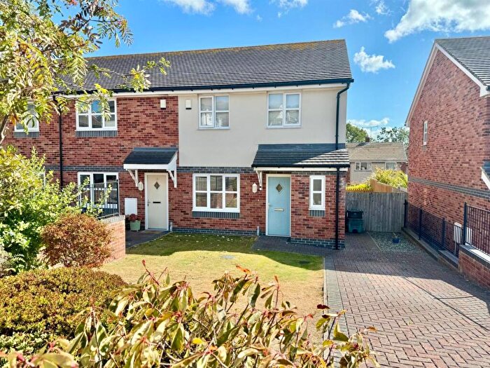 3 Bedroom House For Sale In Lon Gwaenfynydd, Llandudno Junction, LL31
