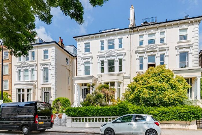 2 Bedroom Apartment To Rent In Belsize Park, London, NW3