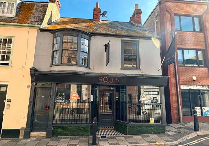 2 Bedroom Flat To Rent In Maiden Street, Weymouth, DT4