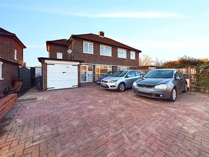 3 Bedroom Semi-Detached House To Rent In Hall Road, Isleworth, TW7