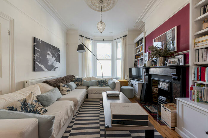 4 Bedroom House To Rent In Forthbridge Road, SW11