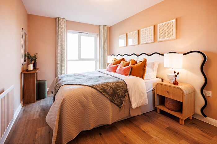 2 Bedroom Flat For Sale In "The Swallow" At Dovercourt Road, Horfield, BS7