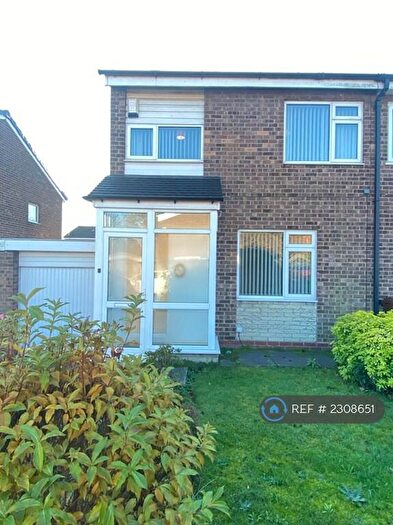 3 Bedroom Semi-Detached House To Rent In Tamar Drive, Birmingham, B36