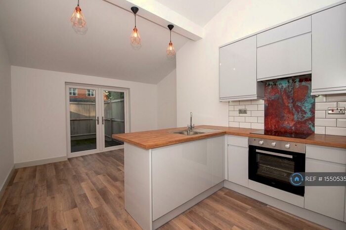 1 Bedroom Semi-Detached House To Rent In Holland Gardens, Fleet, GU51