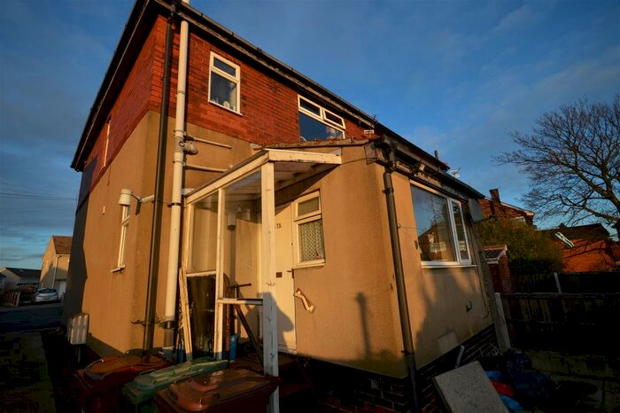 1 Bedroom Flat To Rent In Orchard Head Lane, Pontefract, WF8