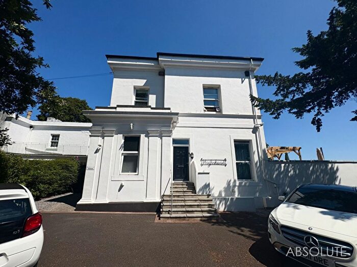 1 Bedroom Flat To Rent In Bronshill Road, Highstead Bronshill Road, TQ1