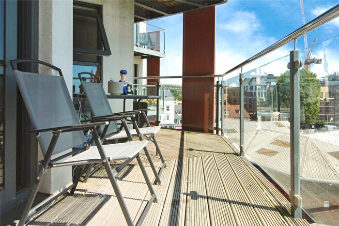 2 Bedroom Flat For Sale In Brighton Road, Shoreham-by-Sea, West Sussex, BN43