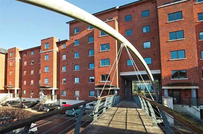 2 Bedroom Flat To Rent In Henke Court, Cardiff, CF10