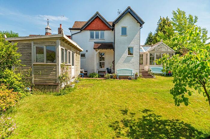 3 Bedroom Semi-Detached House For Sale In Forest Road, Tunbridge Wells, TN2