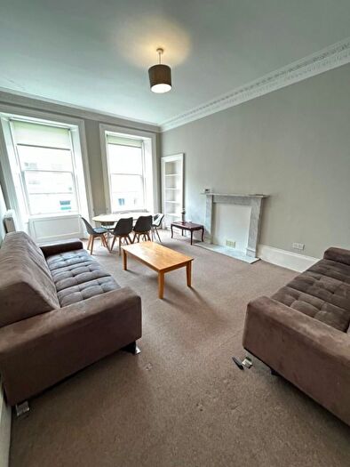 4 Bedroom Flat To Rent In Barony Street, New Town, Edinburgh, EH3