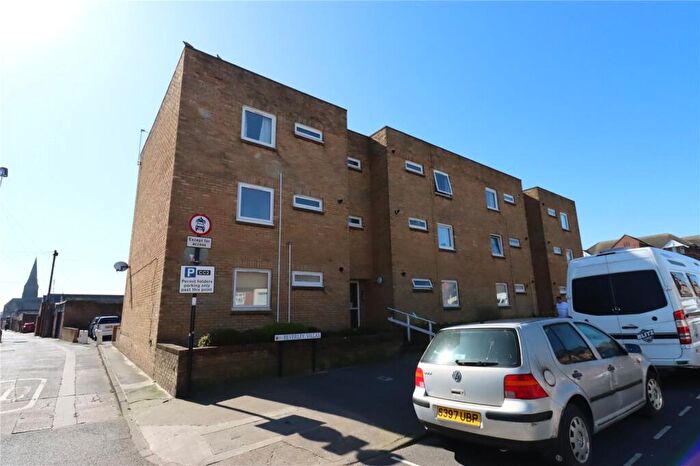 1 Bedroom Flat To Rent In Beverley Villas, North Shields, Tyne And Wear, NE30