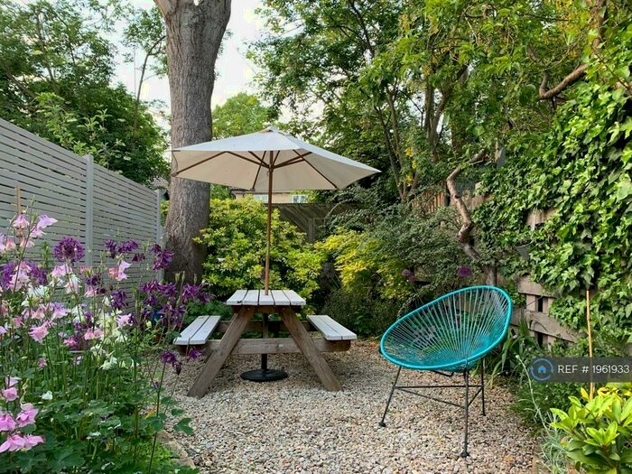 2 Bedroom Terraced House To Rent In Bermuda Road, Cambridge, CB4