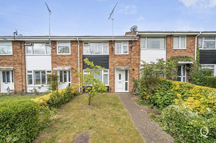 3 Bedroom Terraced House For Sale In Heather Close, Sittingbourne, Kent, ME10