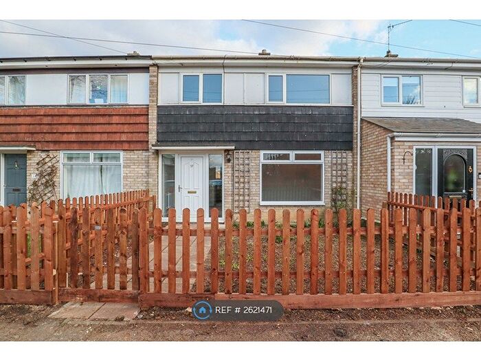 3 Bedroom Terraced House To Rent In Apthorpe Way, Cambridge, CB4