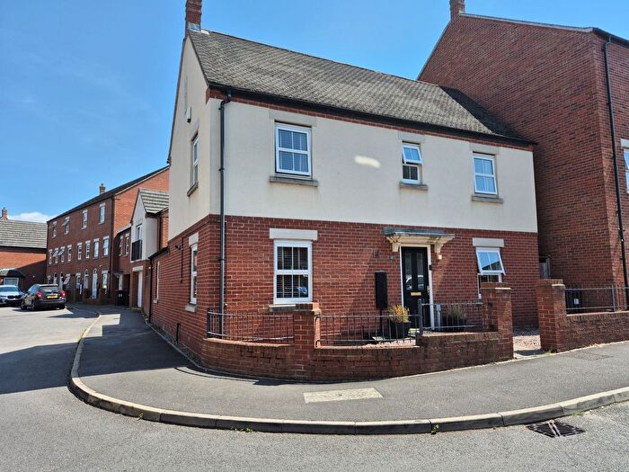3 Bedroom Detached House For Sale In The Nettlefolds, Hadley, Telford, TF1