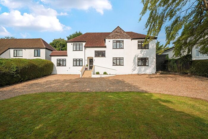 5 Bedroom Detached House For Sale In Old London Road, Badgers Mount, TN14