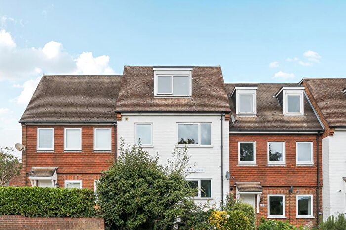 2 Bedroom Apartment To Rent In Avenue House, Chesham, HP5