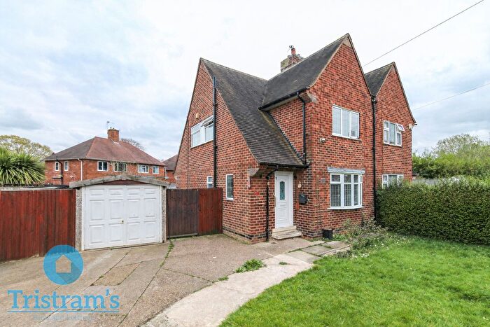 3 Bedroom Semi-Detached House For Sale In Bodmin Drive, Nottingham, NG8