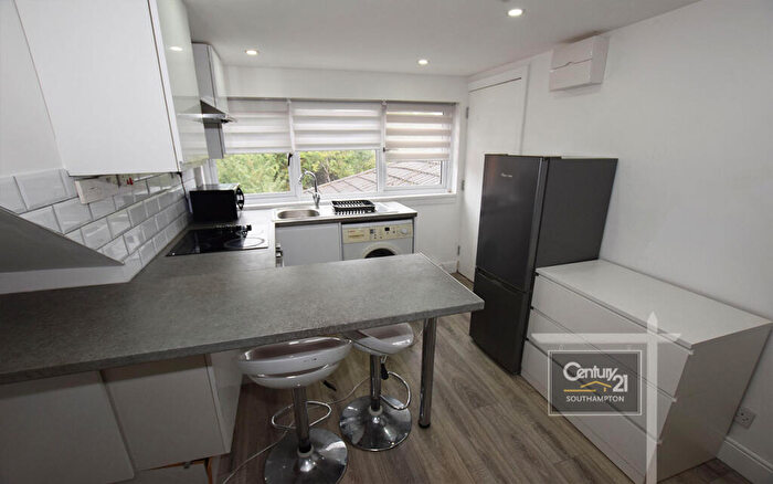Studio To Rent In |Ref: |, High Road, Southampton, SO16
