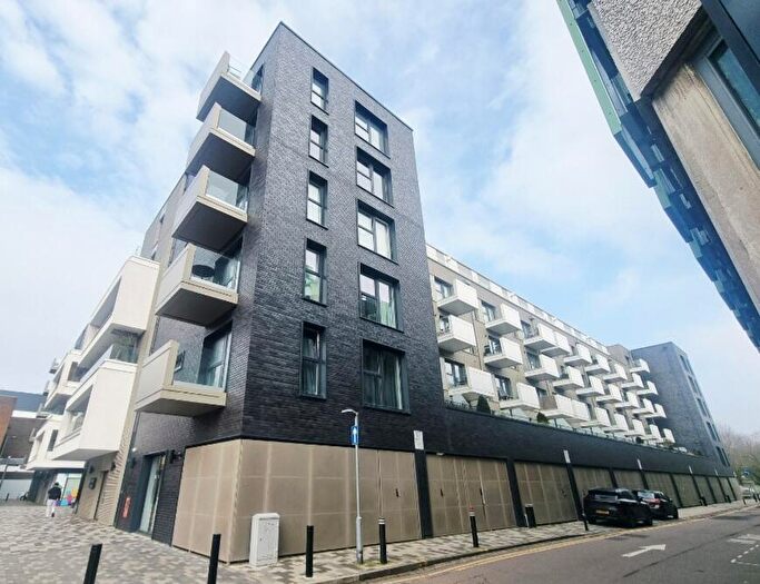 1 Bedroom Apartment To Rent In Park Place, Stevenage, SG1