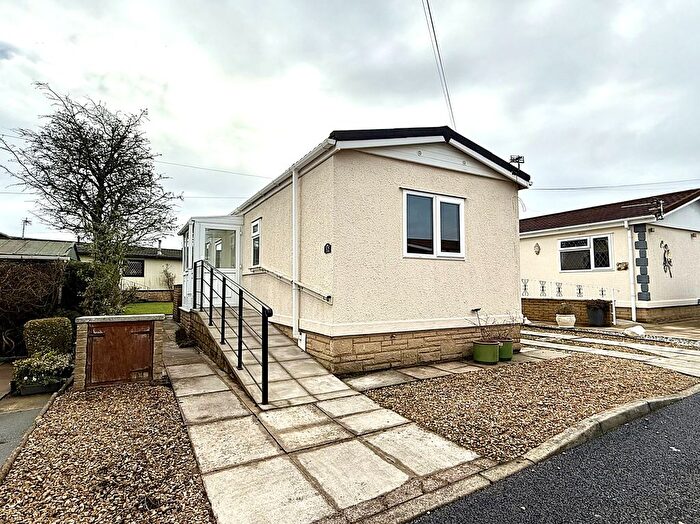 2 Bedroom Property For Sale In The Close, Wyre Vale Park, Garstang, PR3