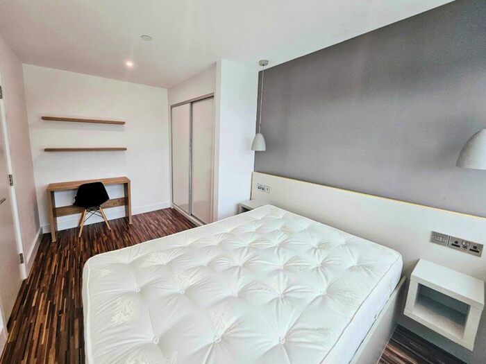 1 Bedroom Apartment For Sale In Westpoint Chester Road, Old Trafford, M16