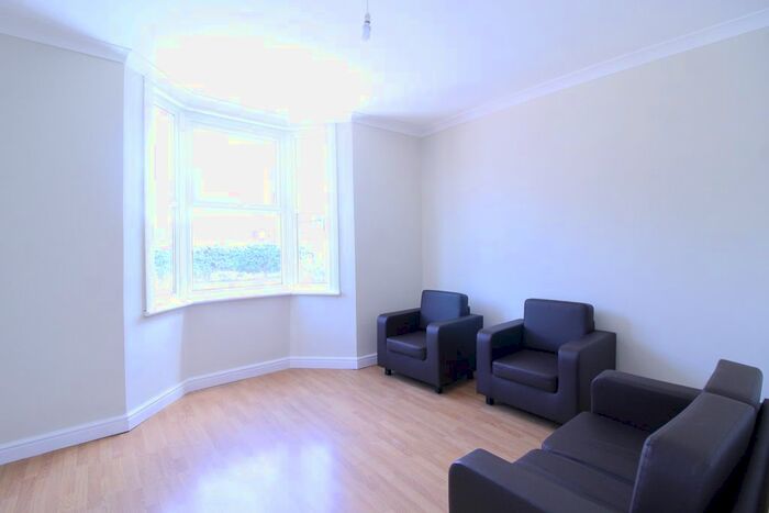4 Bedroom Terraced House To Rent In Park Road, Leyton, E10