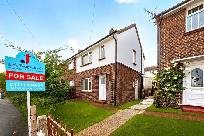 2 Bedroom End Of Terrace House For Sale In Drove Crescent, Portslade, Brighton, BN41