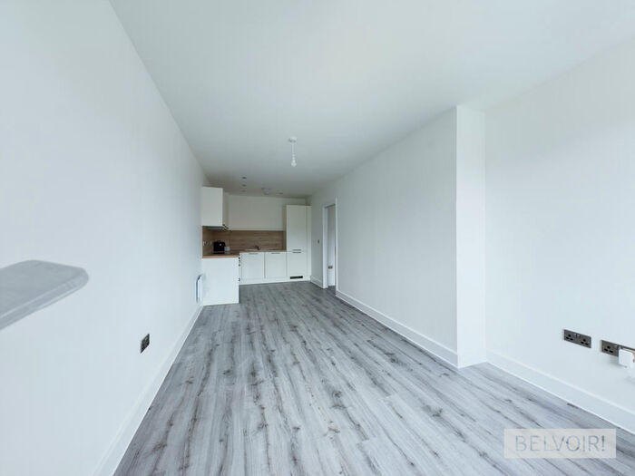 1 Bedroom Flat To Rent In Sheldon Court, Wagon Lane, Birmingham, B26