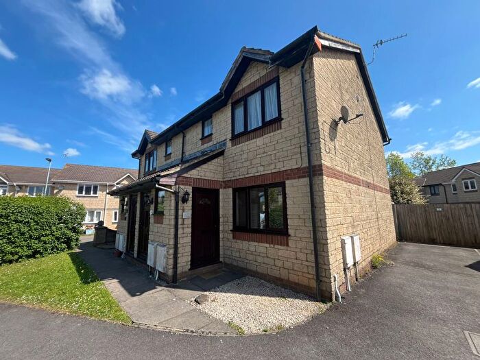 1 Bedroom Flat To Rent In Palmers Leaze, Bristol, BS32