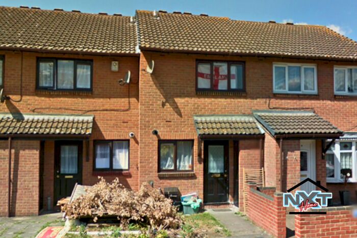 2 Bedroom Terraced House To Rent In Jade Close, Dagenham, London, RM8