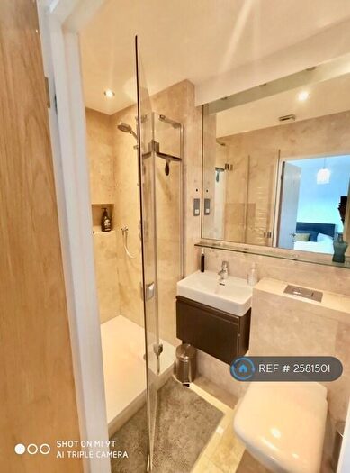 2 Bedroom Flat To Rent In Ensign Street, London, E1