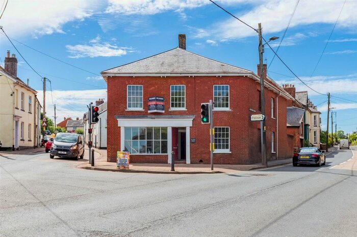 1 Bedroom Flat To Rent In The Red House, St. Lawrence Green, EX17