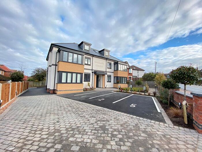 2 Bedroom Apartment To Rent In Flat, Harrow Court, Boundary Road, West Bridgford, Nottingham, NG2