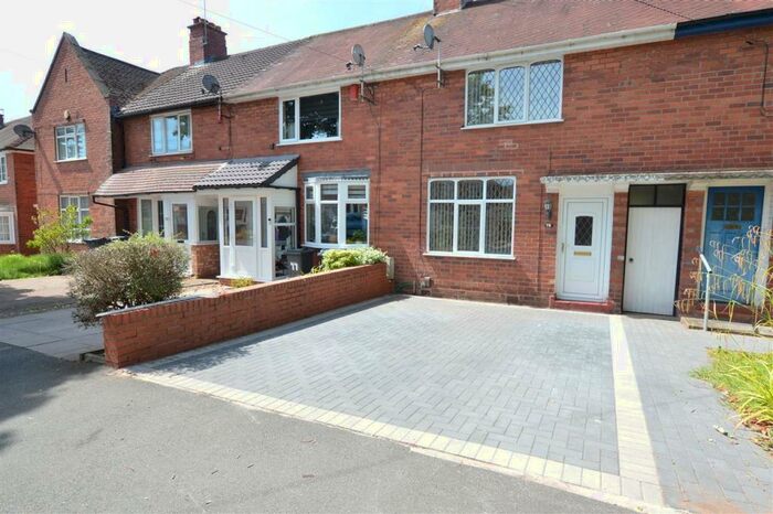 2 Bedroom Terraced House To Rent In Hathersage Road, Great Barr, Birmingham, B42